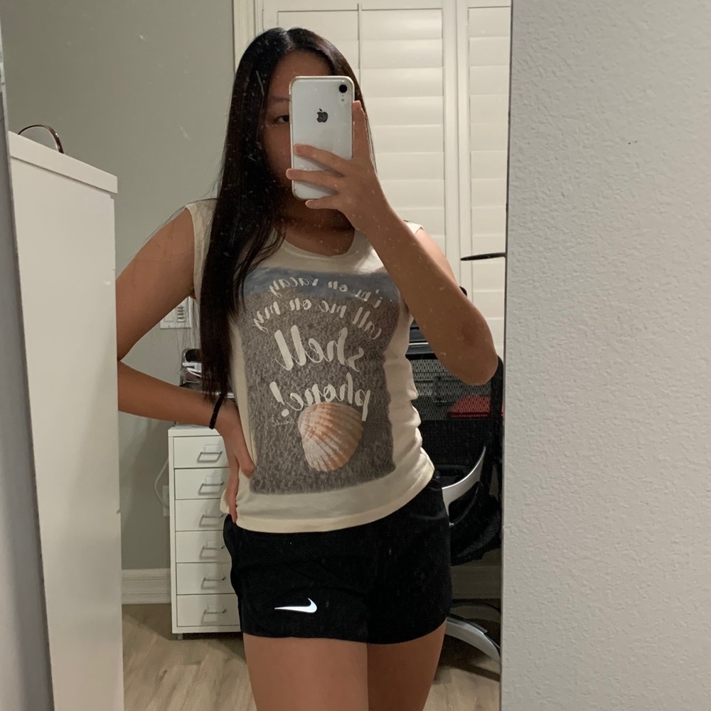 NWOT Tilly’s tshirt